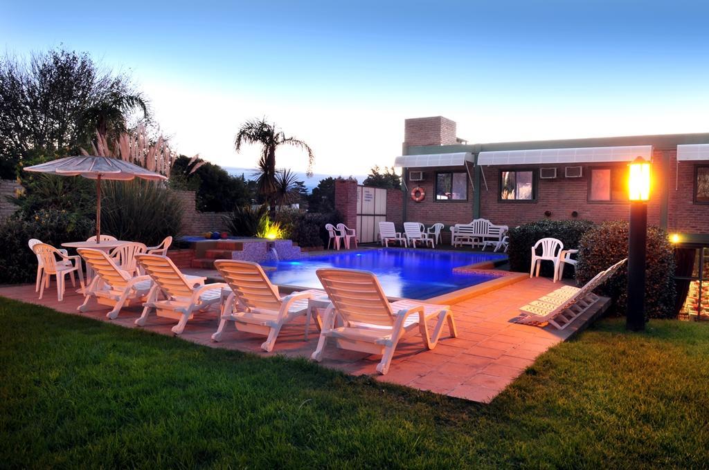 Hotel Costa Azul Cassaffousth Ngoại thất bức ảnh