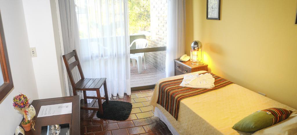 Hotel Costa Azul Cassaffousth Ngoại thất bức ảnh